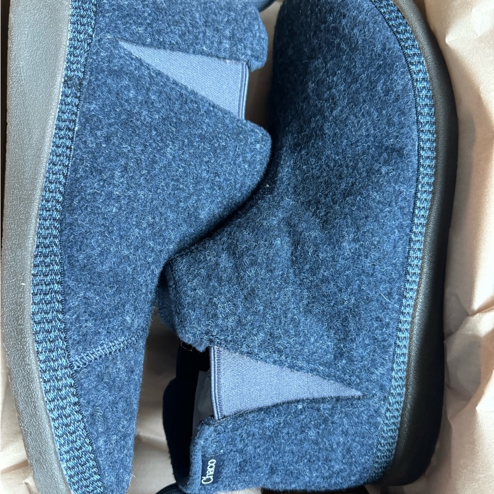 Chaco Revel Chelsea -Navy new in box Women’s size 10